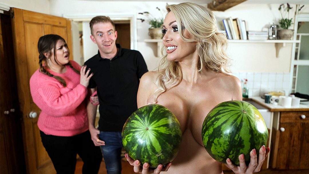 MilfsLikeItBig – New to Nudism/ Amber Jayne