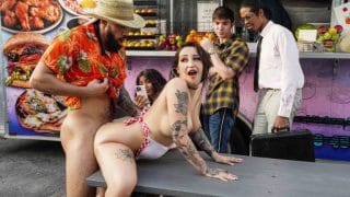 BrazzersExxtra – Food truck Serves Big Oily Ass/ Anna Chambers